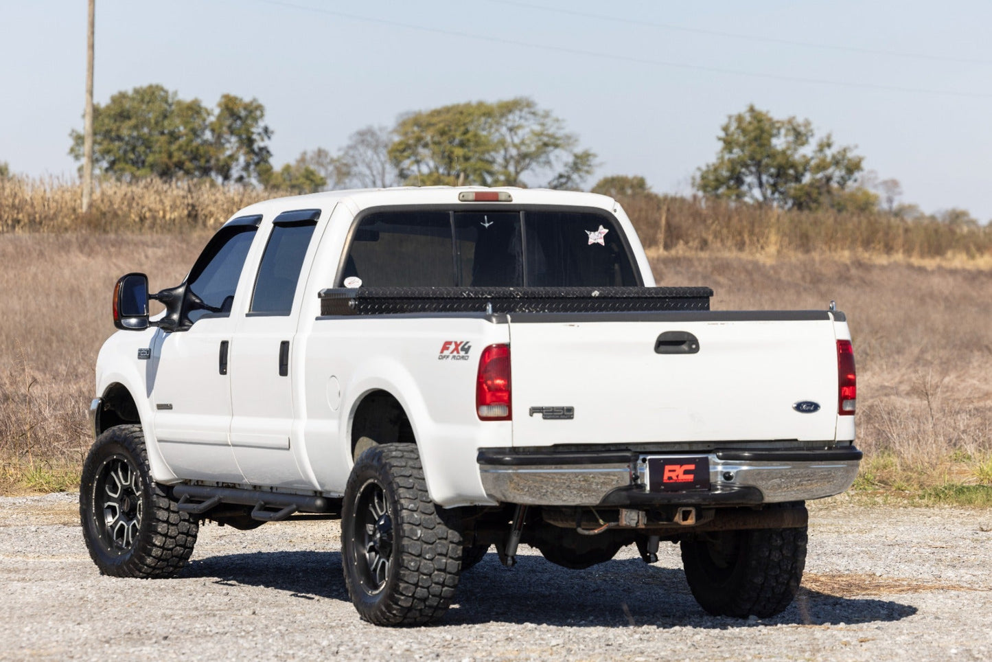 Rough Country (RCF9984CCA) Nerf Steps | Cab Length | Crew Cab | Ford F-250/F-350 Super Duty (99-16)