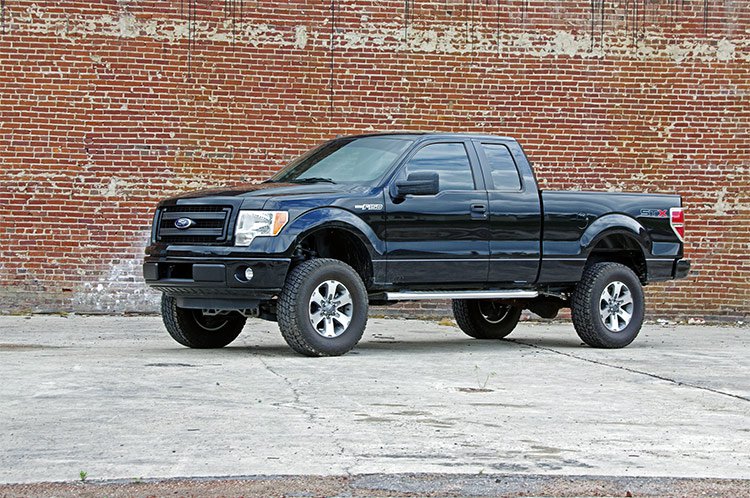 Rough Country (57331) 6 Inch Lift Kit | Ford F-150 2WD (2009-2010)