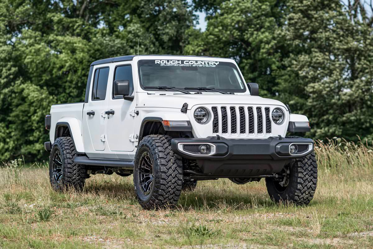 Rough Country (64870) 2.5 Inch Leveling Kits | Springs | V2 | Jeep Gladiator JT (20-23)