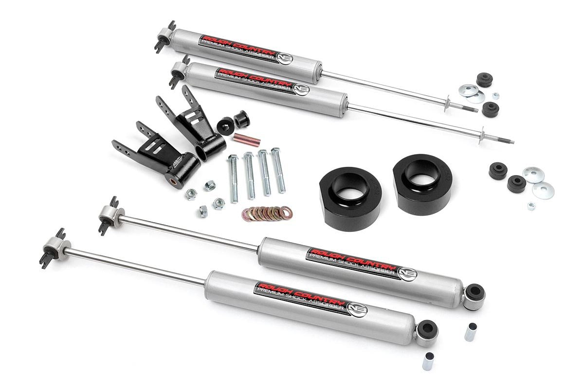 Rough Country (68030) 1.5 Inch Lift Kit | Jeep Cherokee XJ 2WD/4WD (1984-2001)