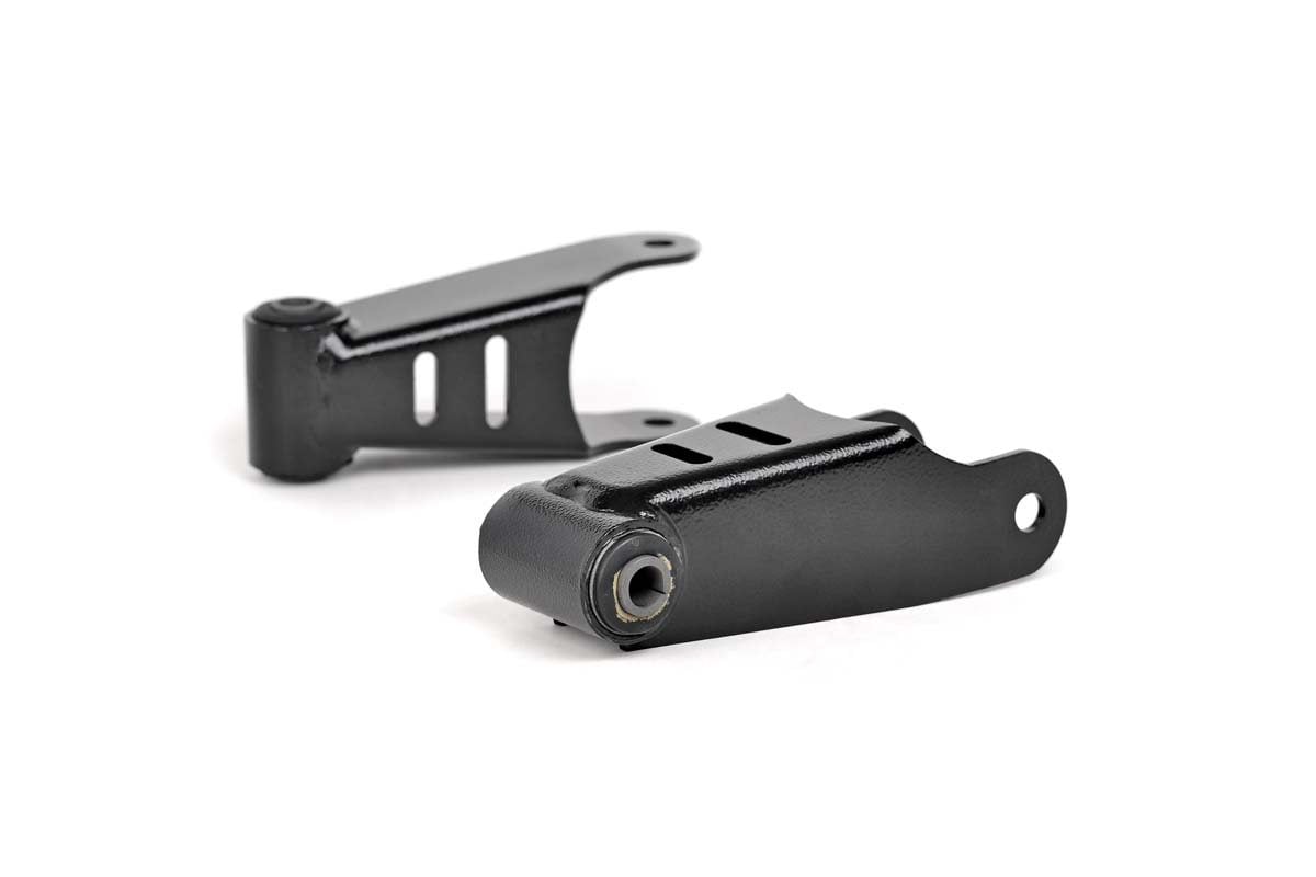 Rough Country (RC0500) Lowering Shackles | 1.5 Inch | Chevy/GMC 1500 (99-18)