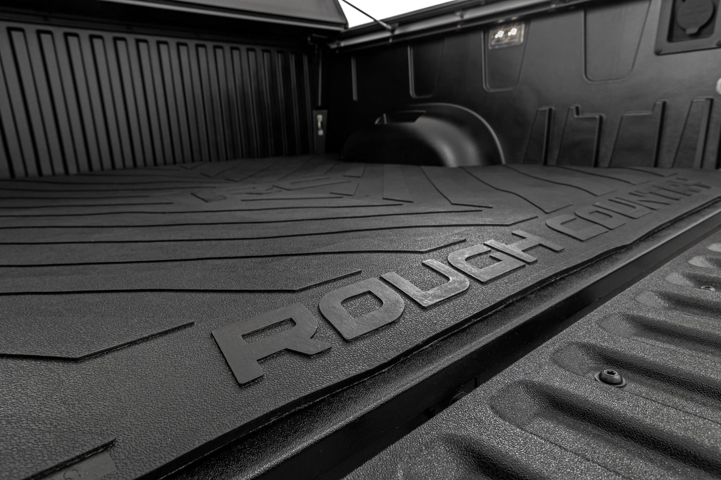 Rough Country (RCM689) Bed Mat | 5'7" Bed | RC Logo | Toyota Tundra 2WD/4WD (2022-2024)