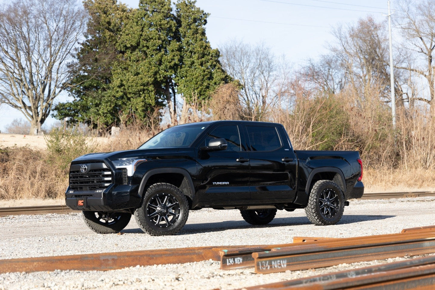 Rough Country (501148) 2 Inch Leveling Kit | Loaded Strut | Toyota Tundra 4WD (2022-2024)