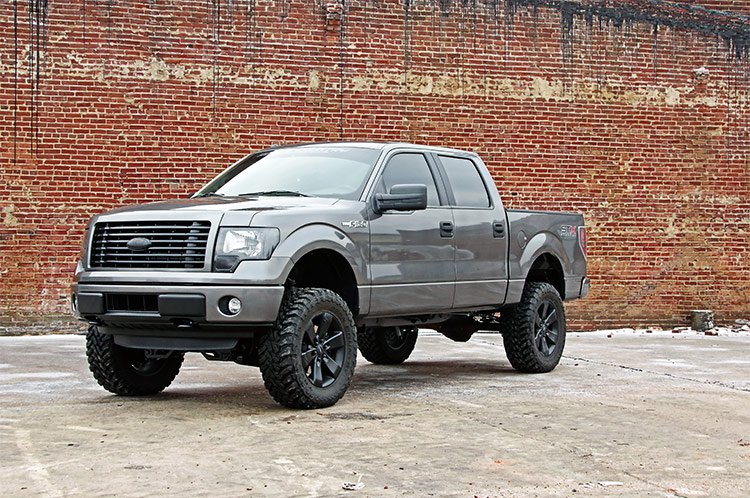 Rough Country (57530) 6 Inch Lift Kit | Ford F-150 4WD (2011-2013)