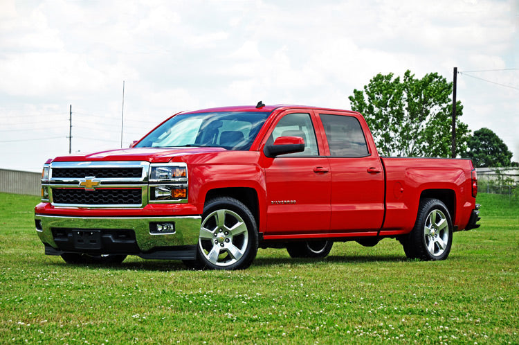 Rough Country (72330) Lowering Kit | Str Drop | 2"FR | 4"RR | Chevy/GMC 1500 (07-15)