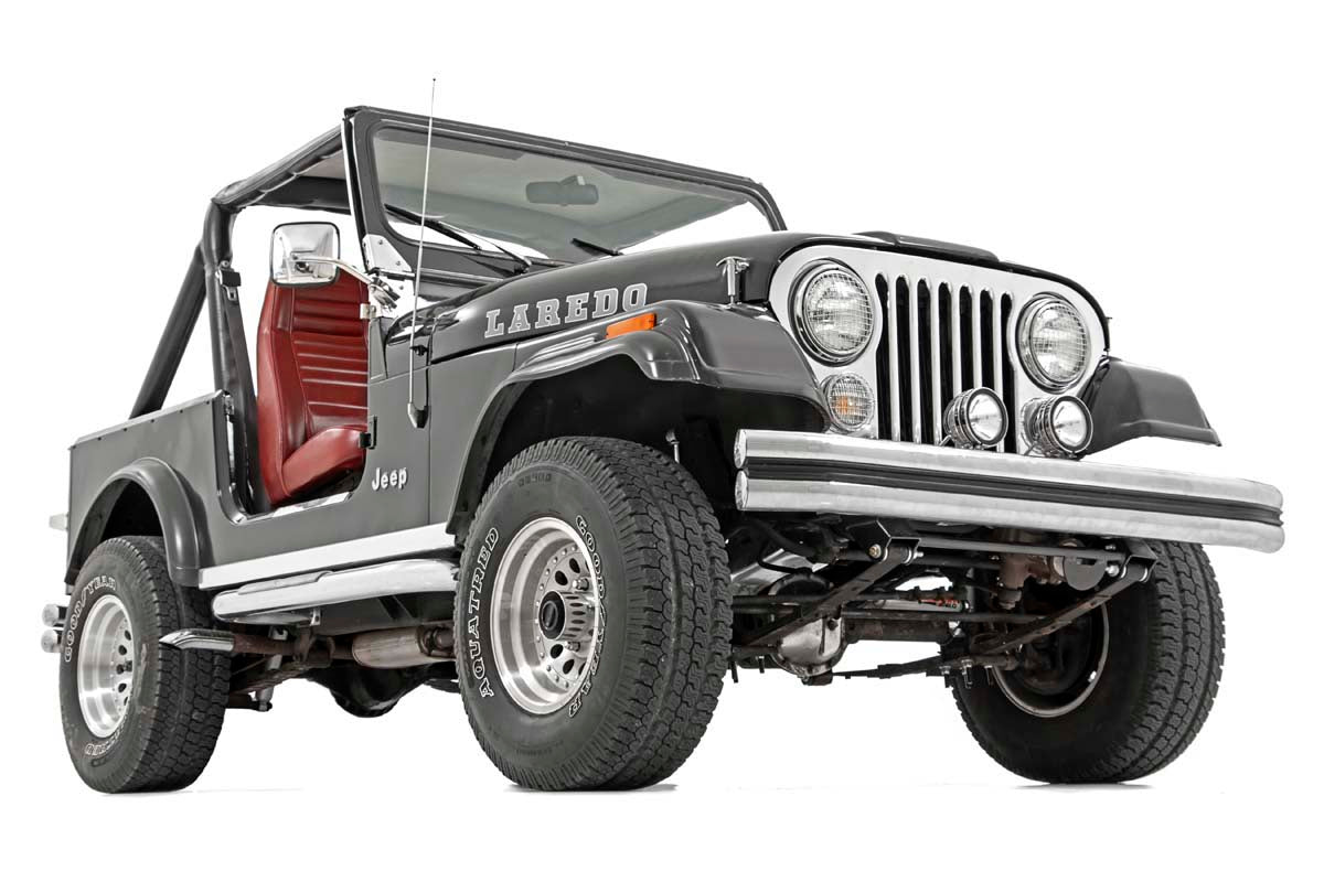 Rough Country (5059) Front Shackle Reversal Kit | Jeep CJ 7 4WD (1976-1986)