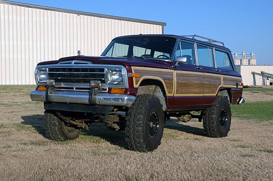 Rough Country (64030) 3 Inch Lift Kit | Rear Blocks | Jeep Grand Wagoneer/J10 Truck/J20 Truck/Wagoneer 4WD