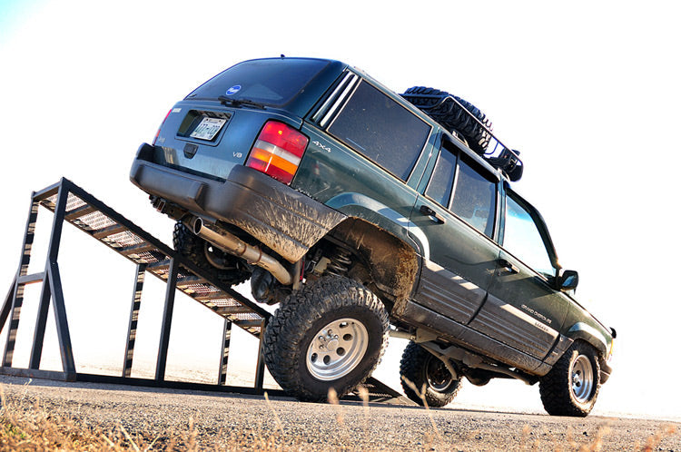 Rough Country (90200U) Long Arm Upgrade Kit | 4 Inch Lift | Jeep Grand Cherokee ZJ (93-98)