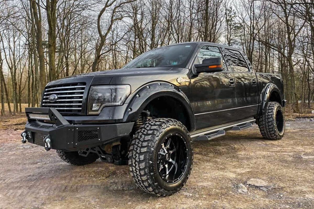 Rough Country (57530) 6 Inch Lift Kit | Ford F-150 4WD (2011-2013)