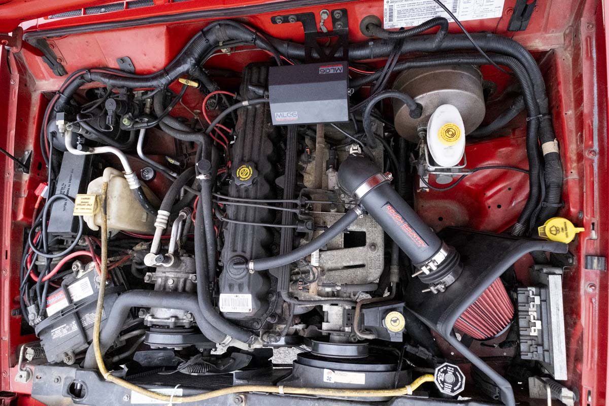 Rough Country (70954) MLC-6 | Muliple Light Controller | Jeep Cherokee XJ 2WD/4WD (97-01)
