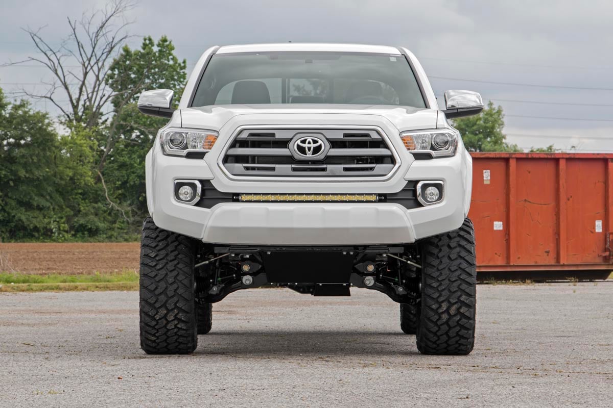 Rough Country (747.20) 6 Inch Lift Kit | Toyota Tacoma 2WD/4WD (2005-2015)