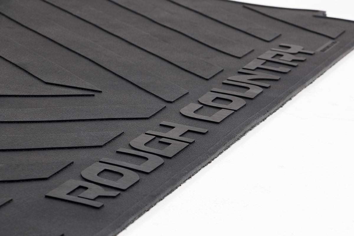 Rough Country (RCM683) Bed Mat | 5'10" Bed | RC Logo | Chevy/GMC 1500 (19-24)