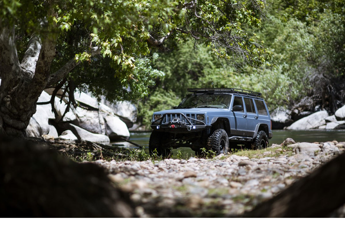 Rough Country (69620) 6.5 Inch Lift Kit | X-Series | Jeep Cherokee XJ 2WD/4WD (1984-2001)