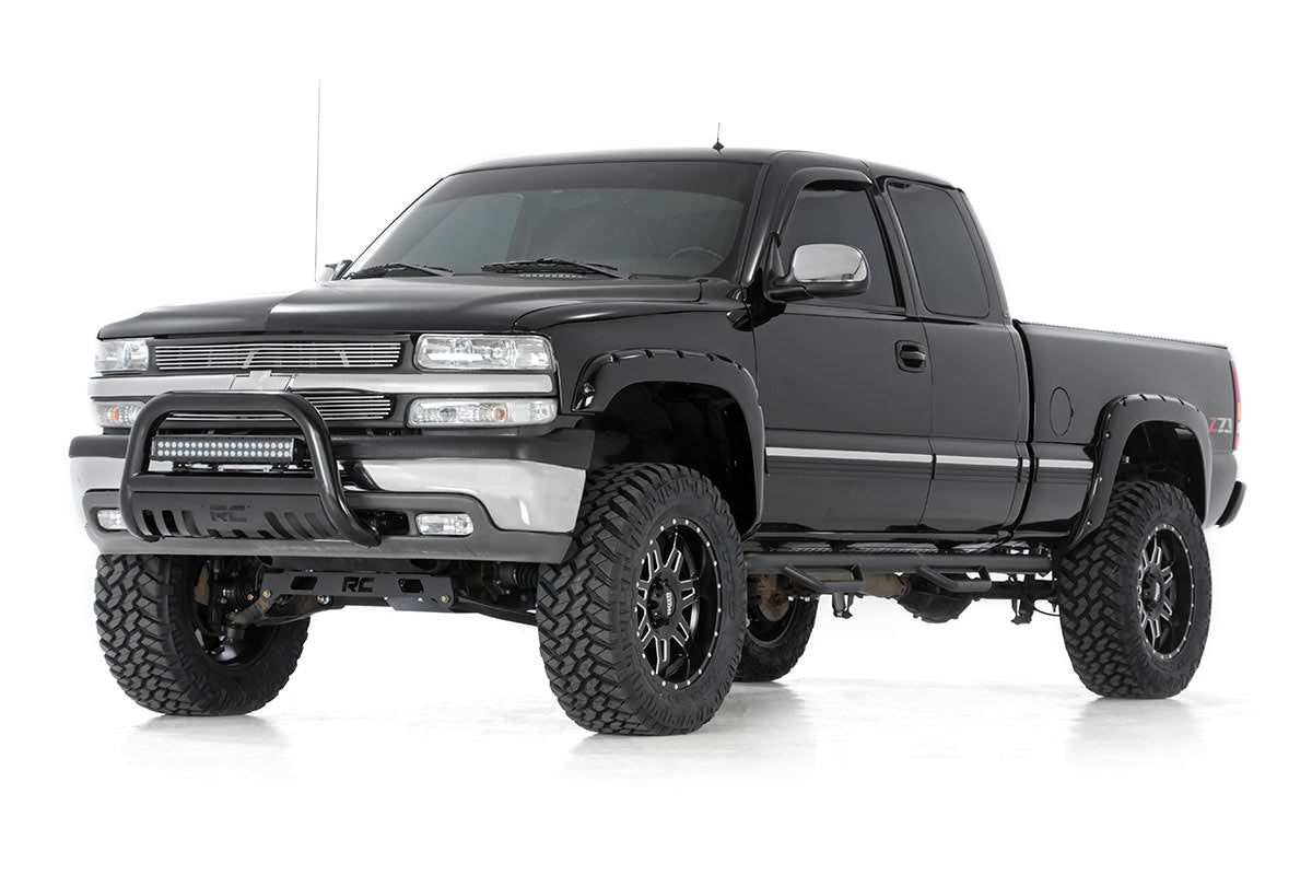 Rough Country (27220A) 6 Inch Lift Kit | Chevy Silverado & GMC Sierra 1500 4WD (1999-2006 & Classic)
