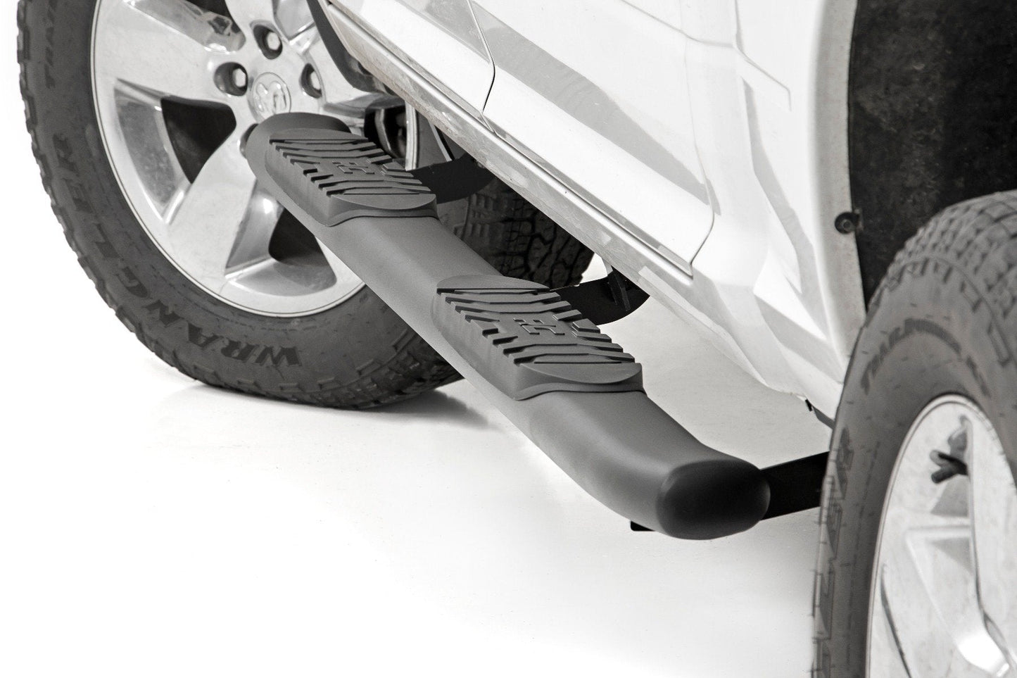 Rough Country (21003) Oval Nerf Step | Crew Cab | Black | Ram 1500/2500/3500 2WD/4WD